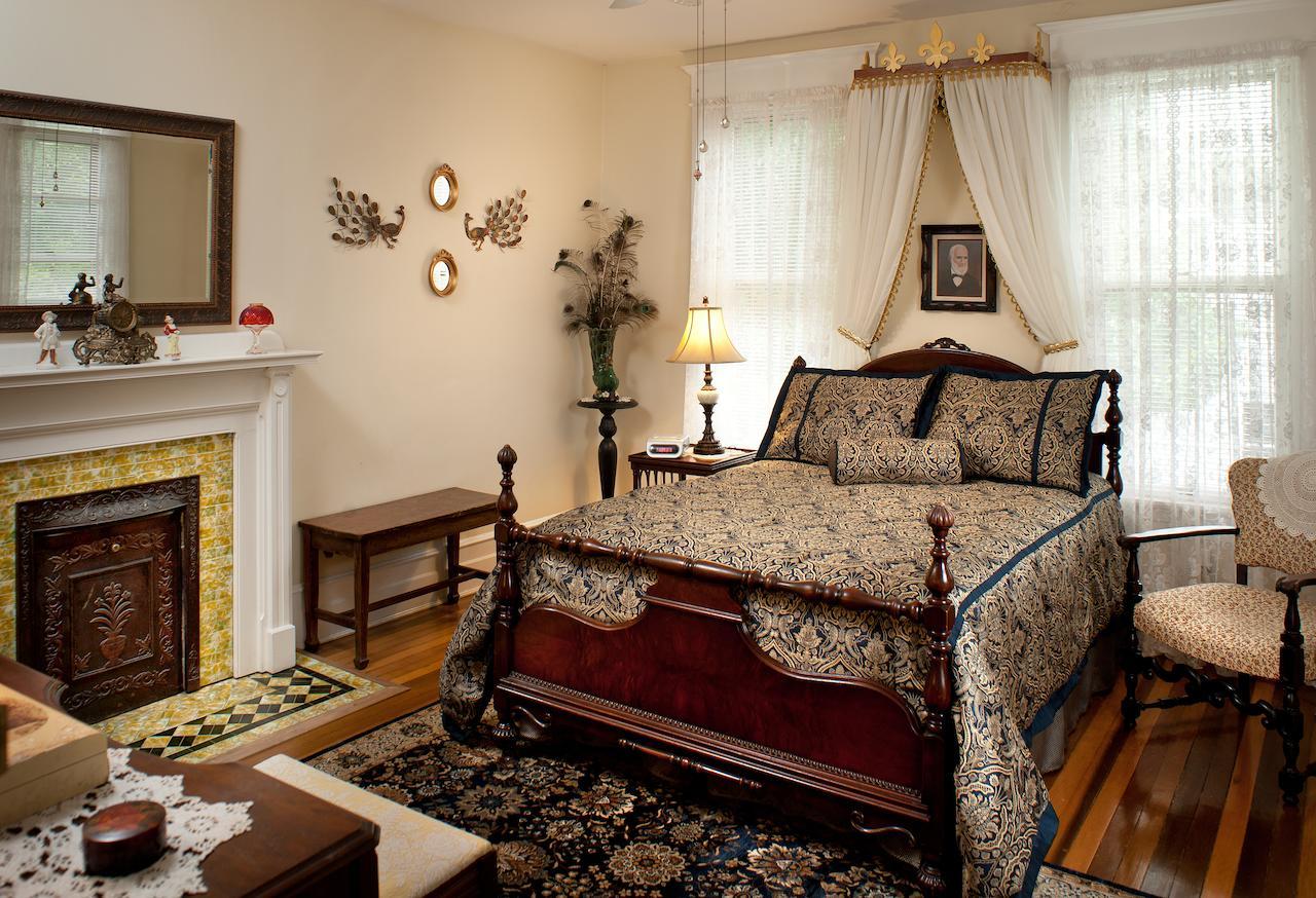 The Historic Morris Harvey House Bed & Breakfast Fayetteville Bilik gambar