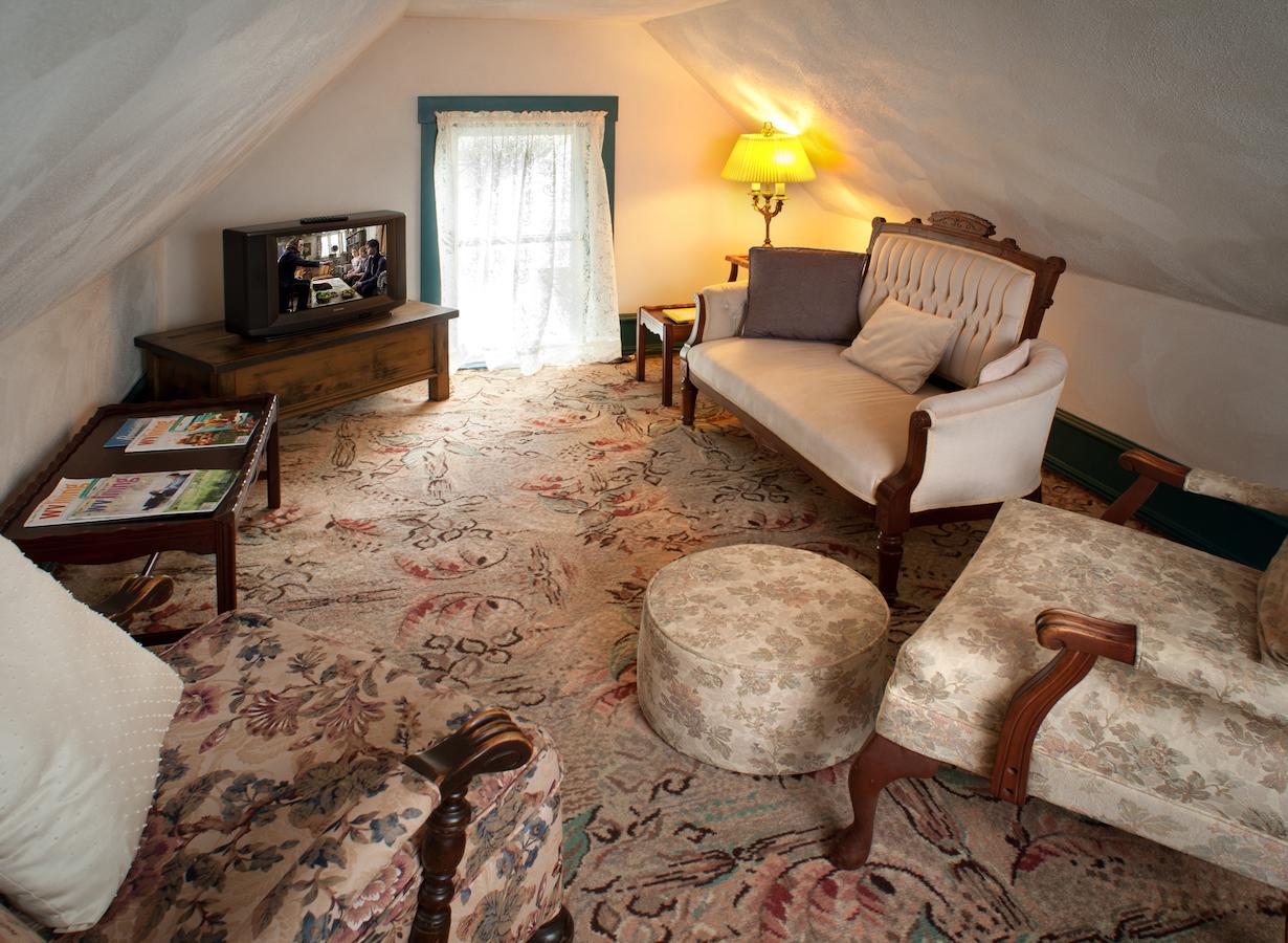 The Historic Morris Harvey House Bed & Breakfast Fayetteville Bilik gambar
